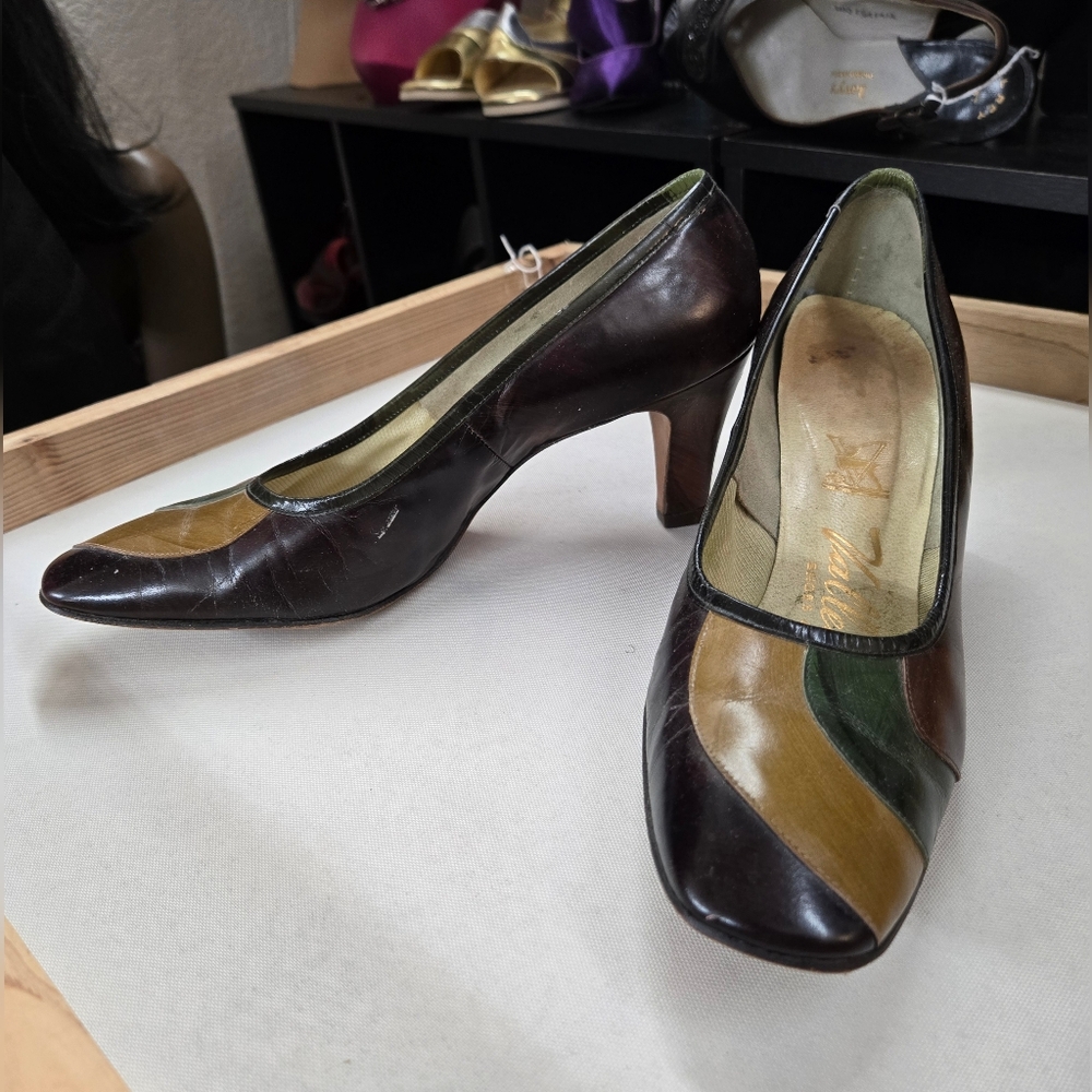 Valley Shoes Vintage 1950s Colorblock Leather Closed Square Toe Heels sz 8.5